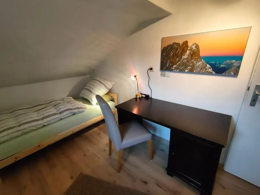 Apartment Gemuetlicher Alpspitzblick Garmisch-Partenkirchen Germany